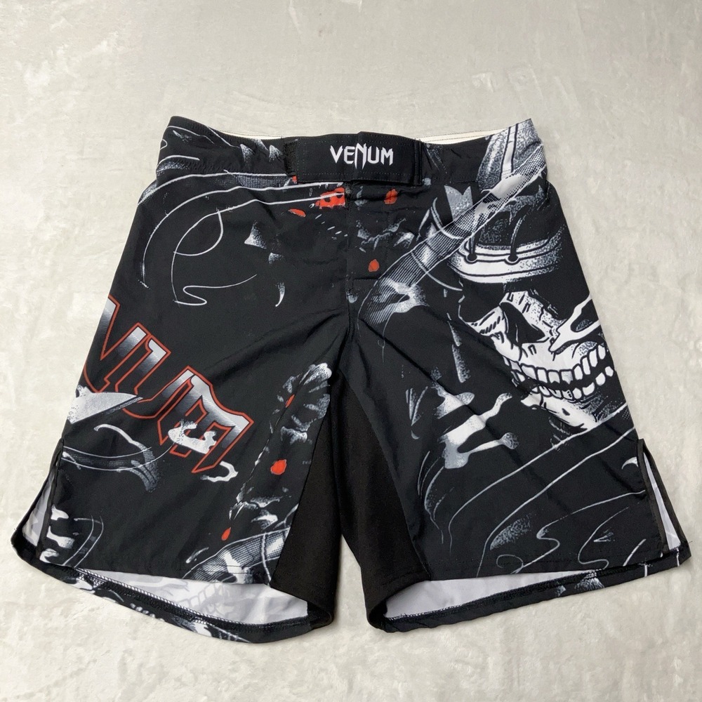 Venum‎ Fight Shorts UFC MMA Grappling Muai Thai BJJ Black Skull Graphic Mens XL